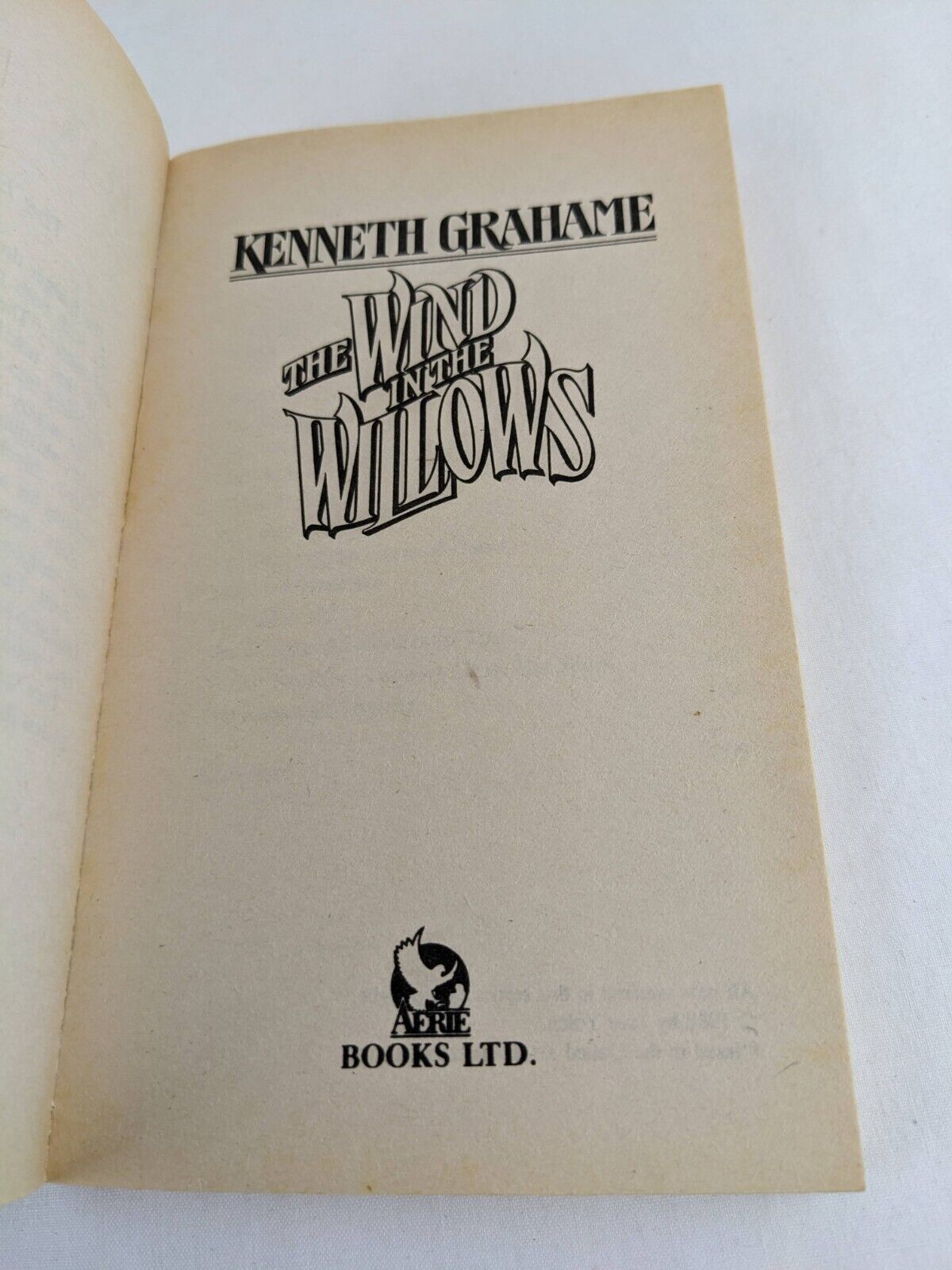 The wind in the willows by Kenneth Grahame 1988