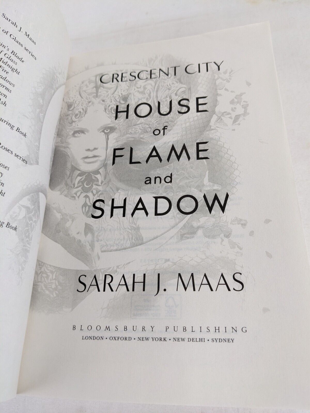 House of flame and shadow by Sarah J. Maas 2024 Crescent City