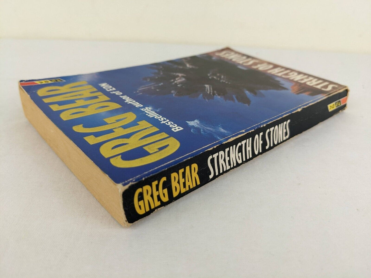 Strength of stones by Greg Bear 1988