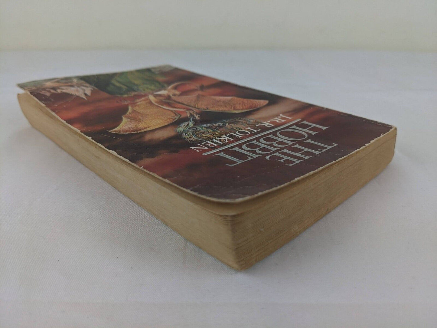 The Hobbit by Tolkien 1988 Unwin paperback