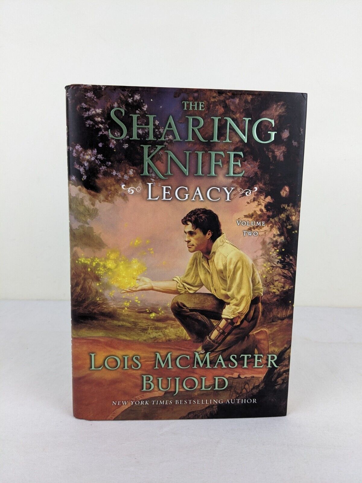 The sharing knife: Legacy - Lois McMaster Bujold 2007 US First Edition Hardcover