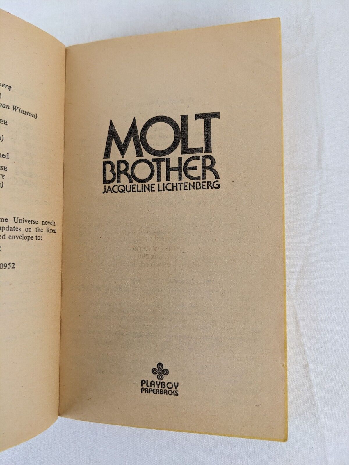 Molt Brother by Jacqueline Lichtenberg 1982 - First lifewave