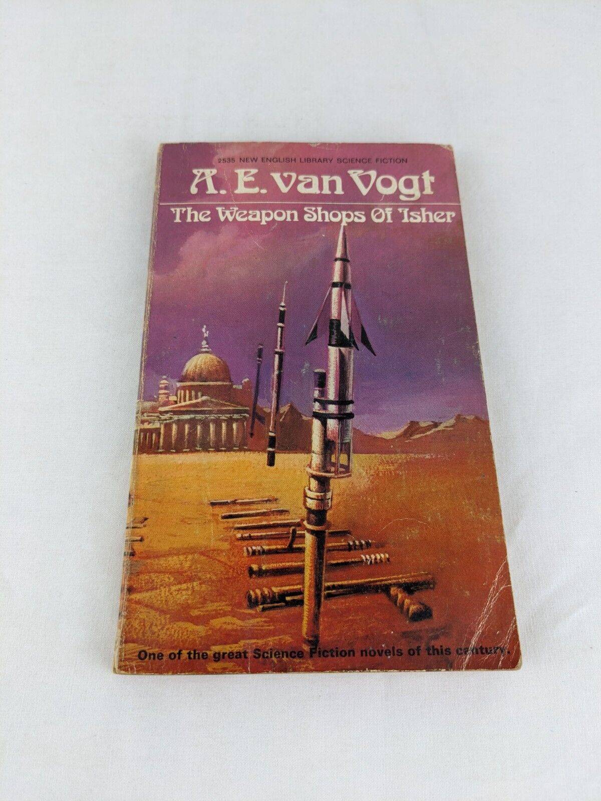 The weapon shops of Isher by A.E. Van Vogt 1970