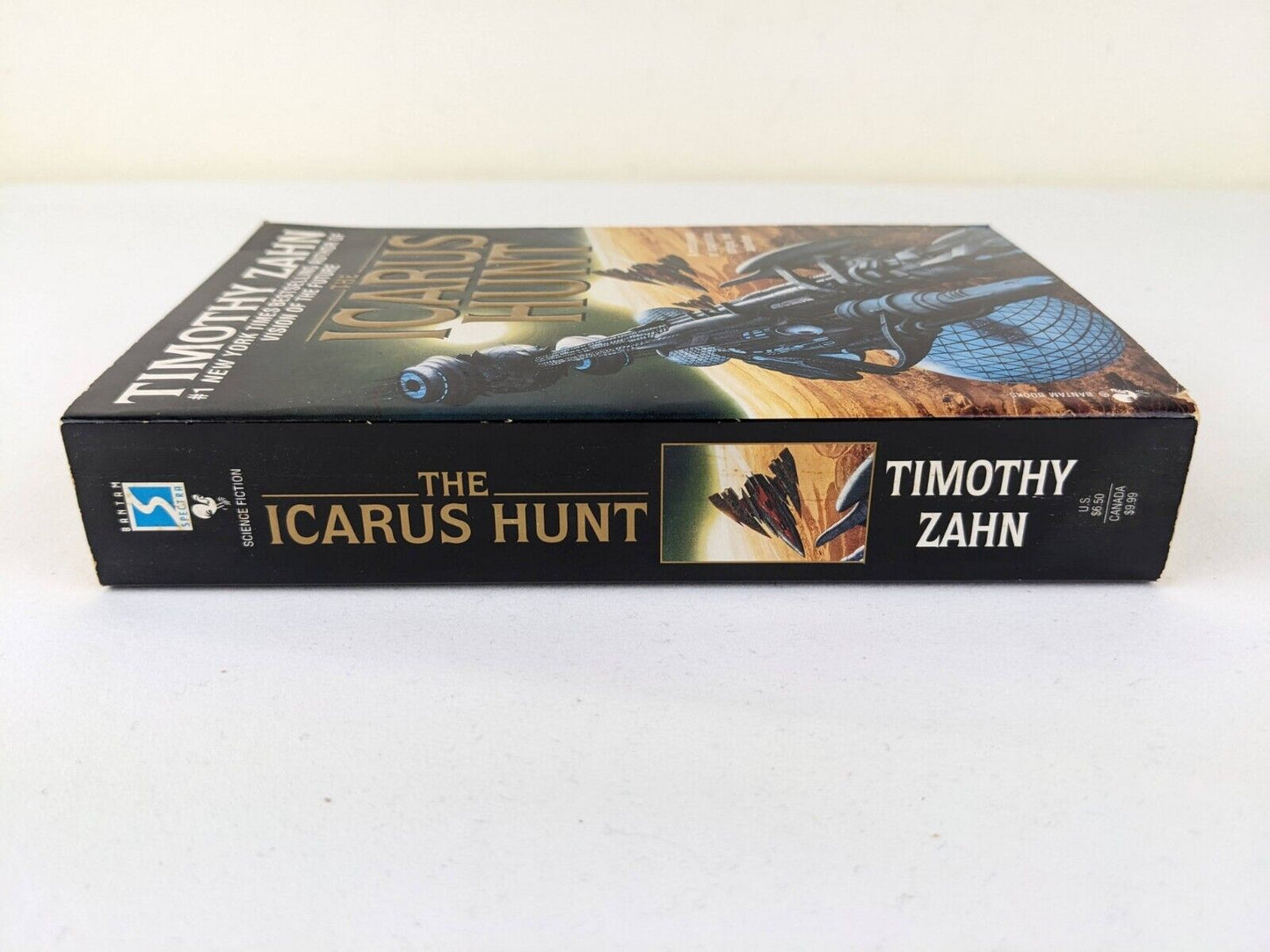 Icarus hunt by Timothy Zahn 2000