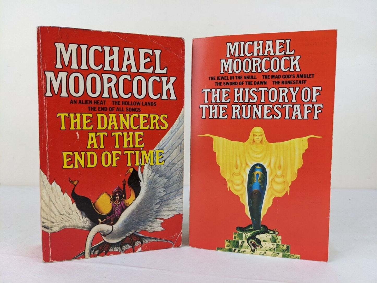 Dancers at the end of time & History of the runestaff by Michael Moorcock 1986