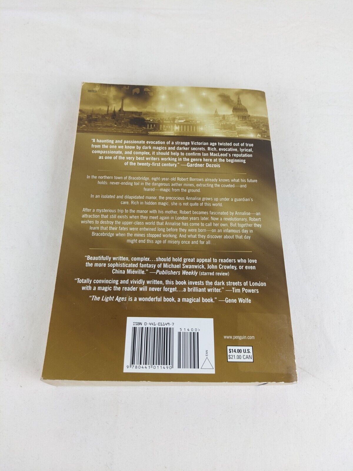 The light ages by Ian R. MacLeod 2004