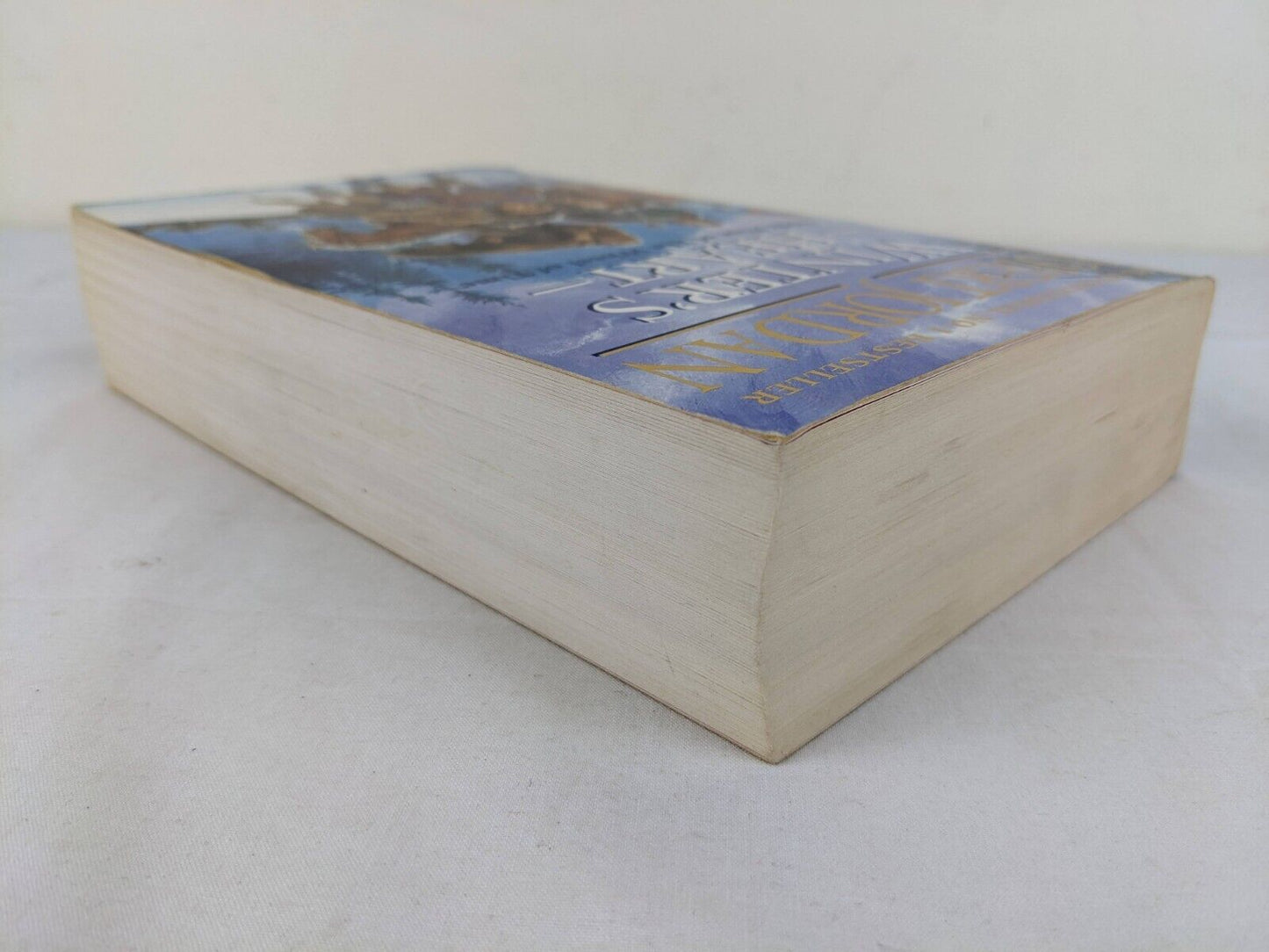 Winter's heart by Robert Jordan large Paperback wheel of time book 9 - 2000