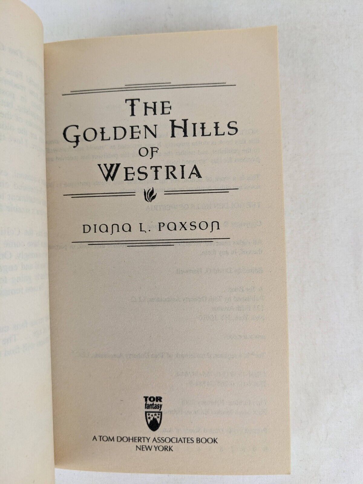 The golden hills of westria by Diana L. Paxson 2007 Westria