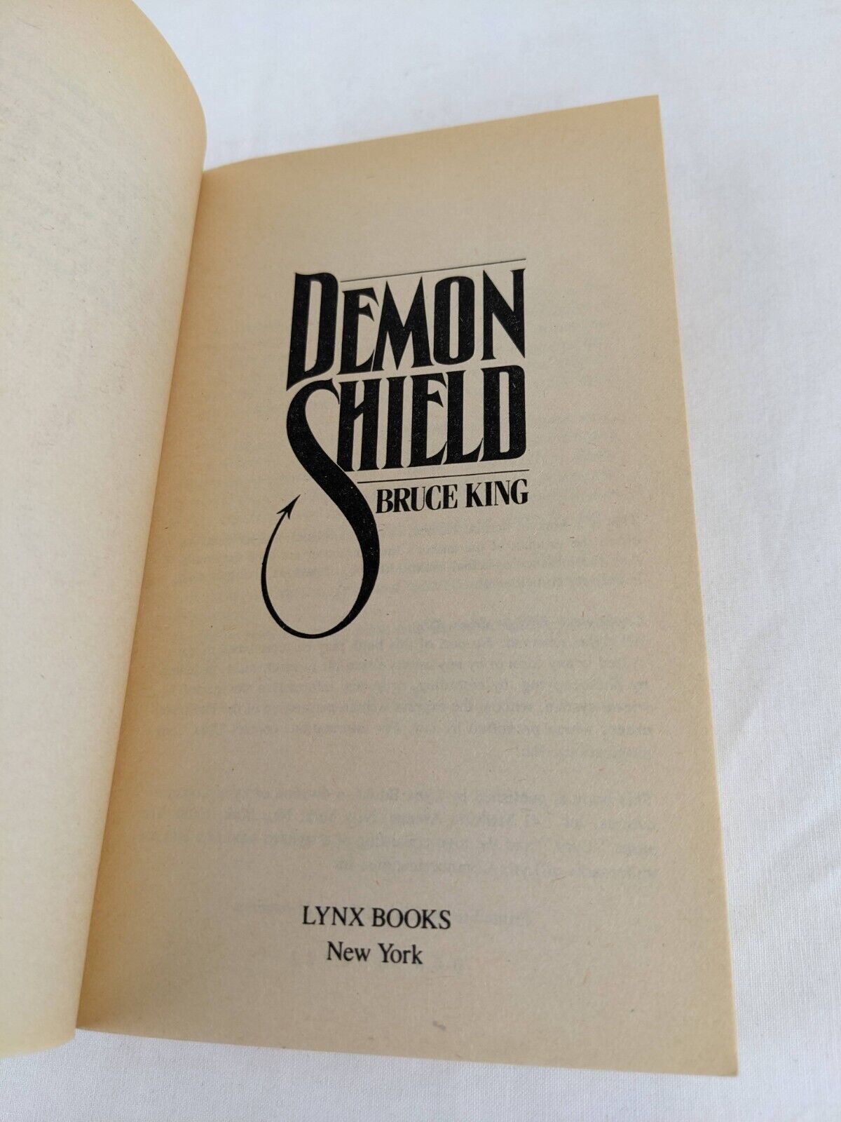 Demon Shield by Bruce King 1989 First Printing Lynx Books Horror