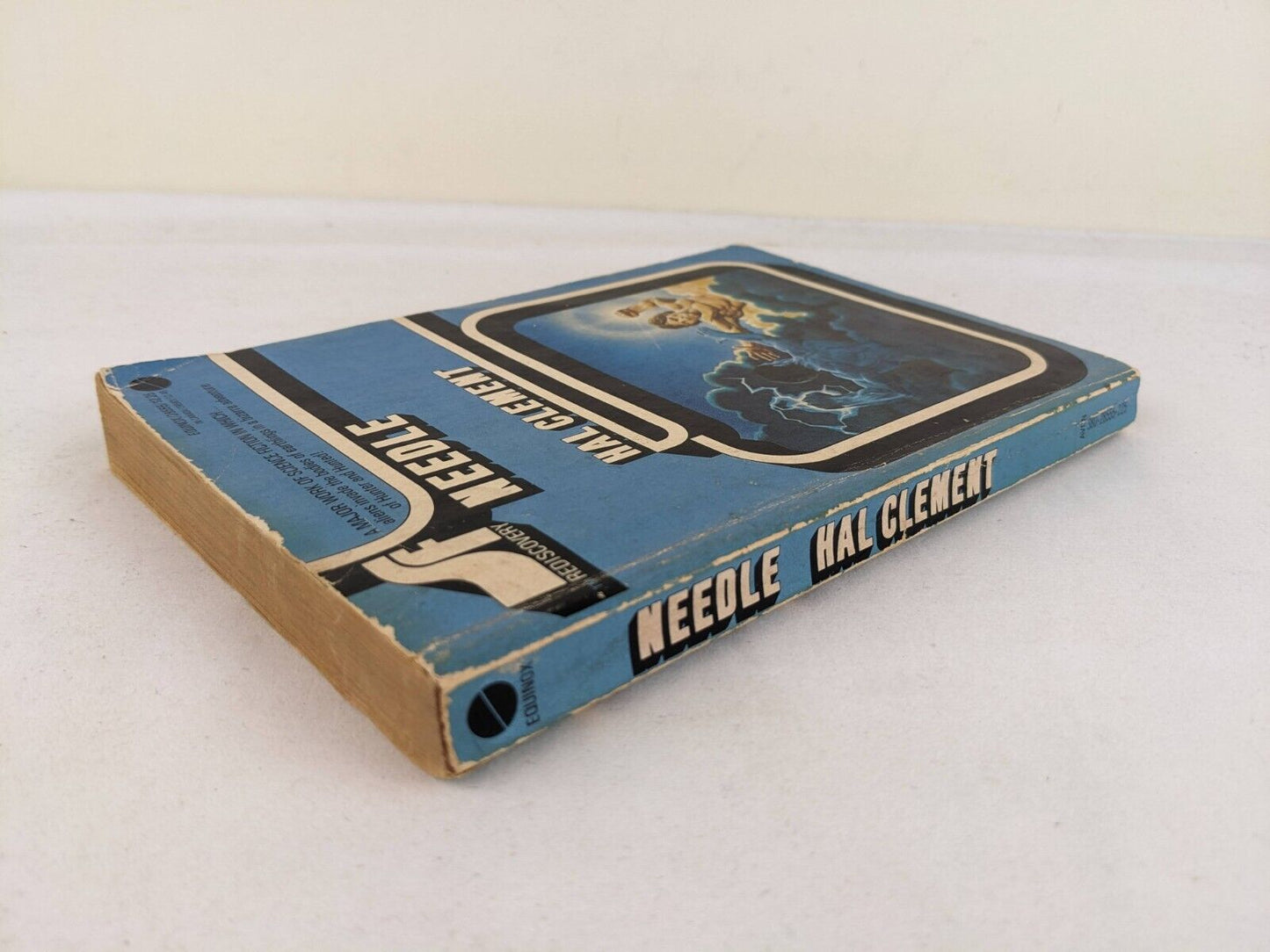 Needle by Hal Clement 1976 Equinox Printing - Science fiction Rediscovery