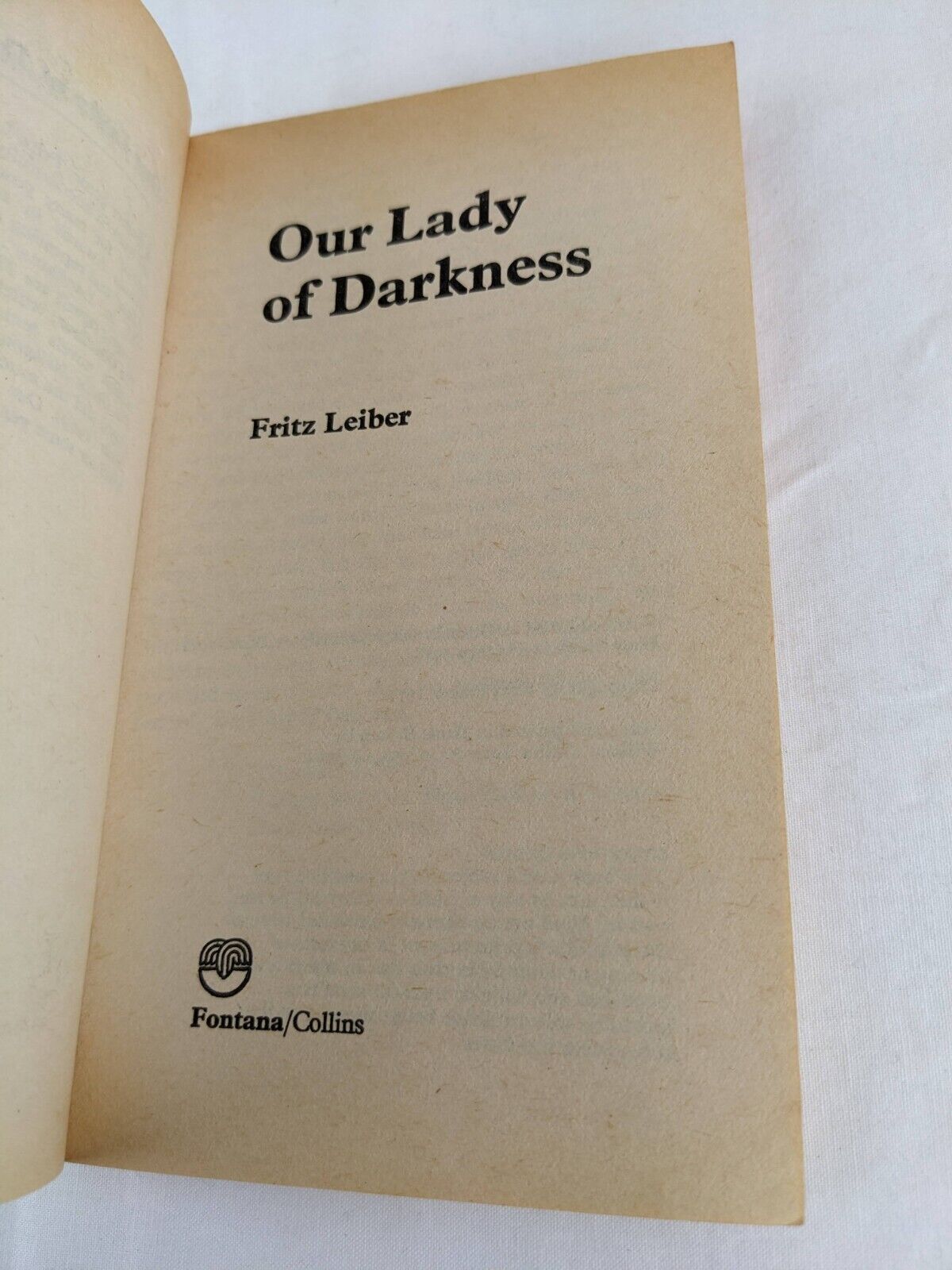 Conjure wife & Our lady of darkness by Fritz Leiber 1978