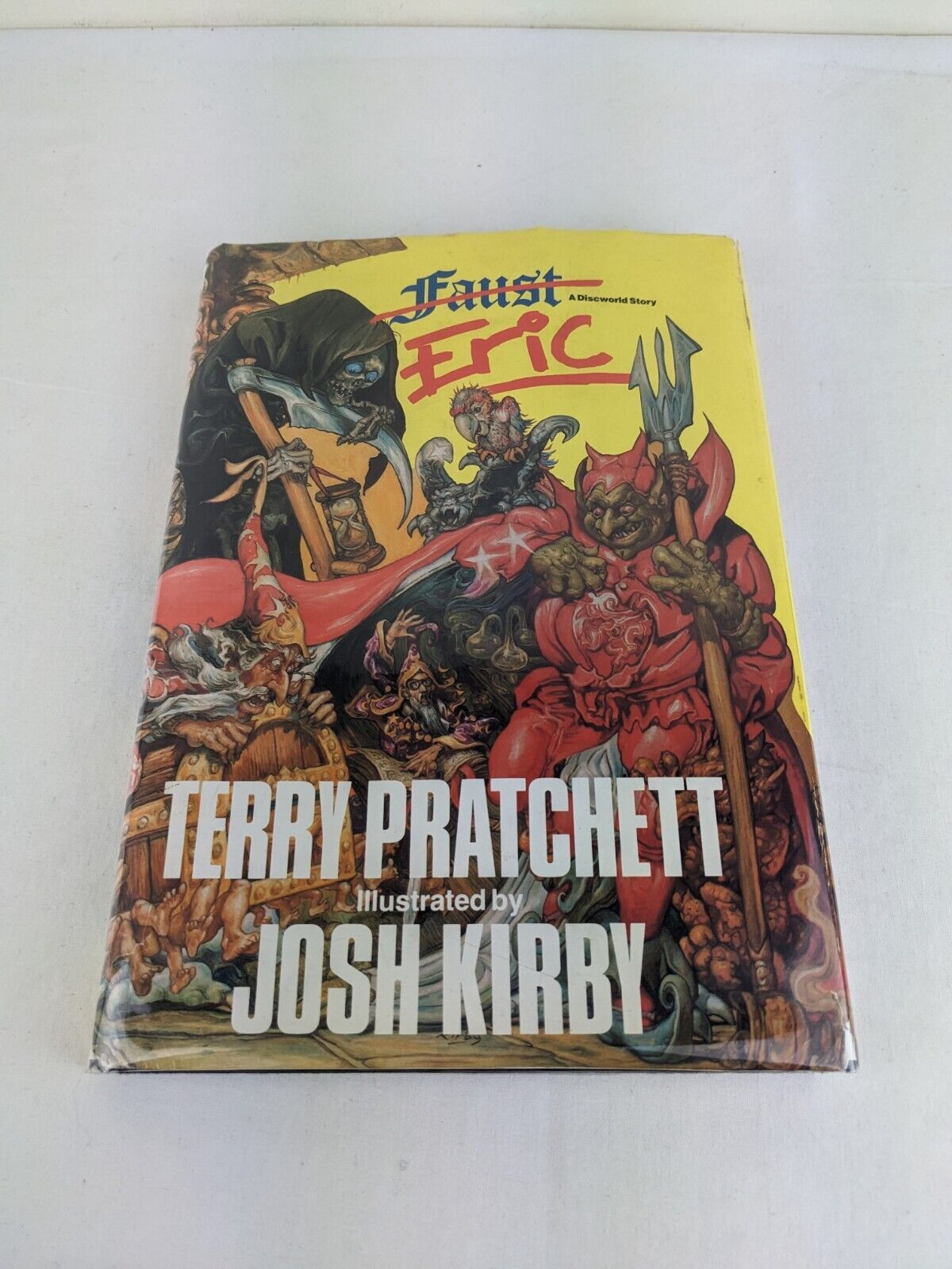 Faust eric by Terry Pratchett illustrated by Josh Kirby 1990 Hardcover