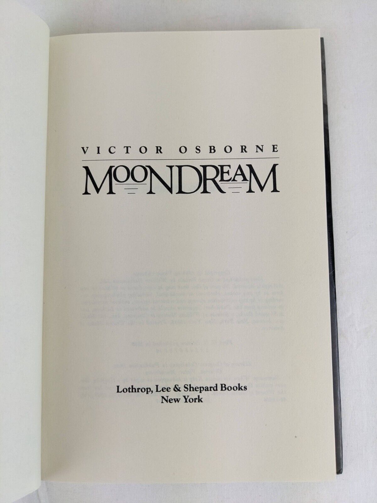 Moondream by Victor Osborne First edition hardcover 1989