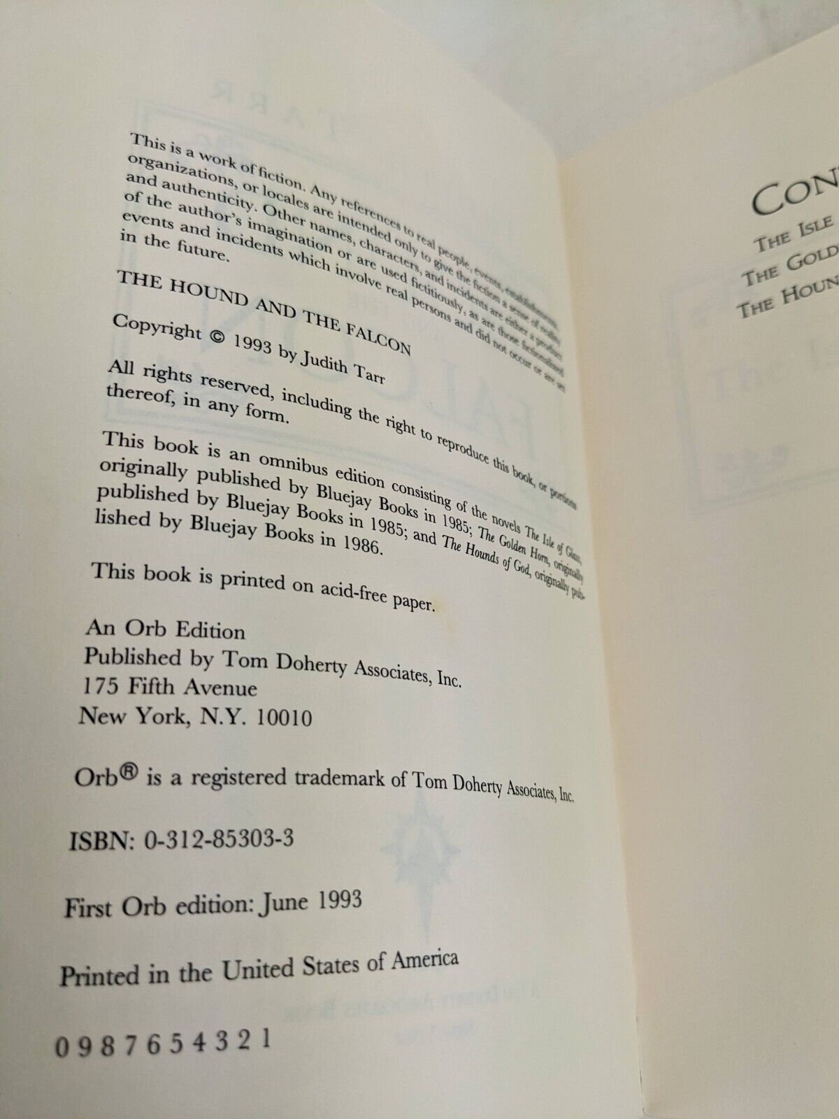 The hound and the falcon trilogy by Judith Tarr 1993 Isle, Horn & Hounds