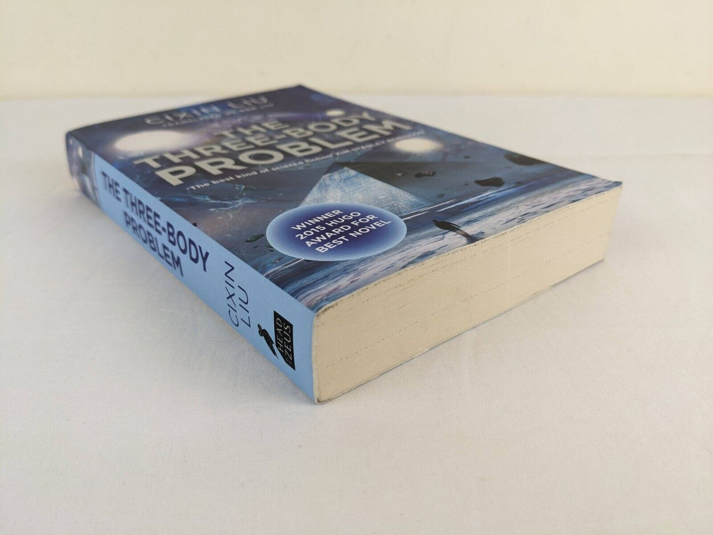 The three-body problem by Cixin Liu 2016 Remembrance of Earth’s Past