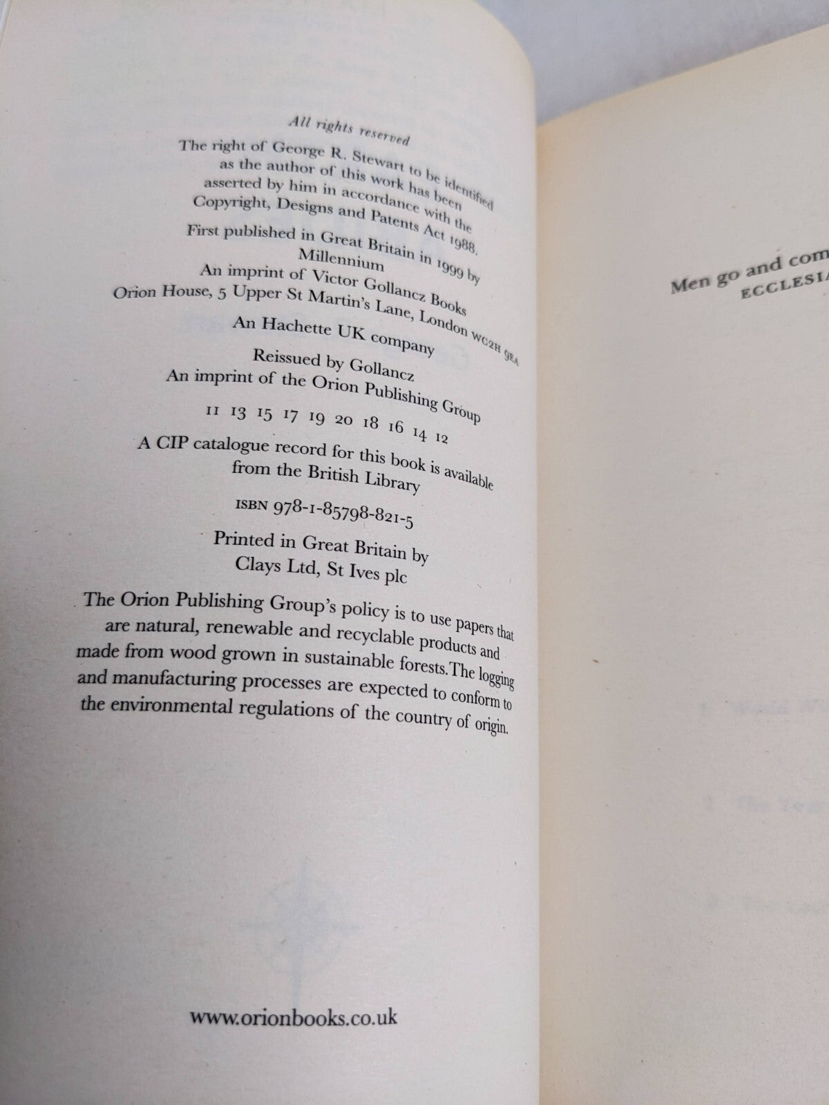 6933940