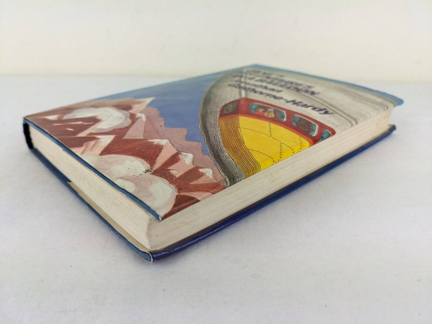 Jane's adventures in a balloon by Jonathan Gathorne-Hardy hardcover 1975