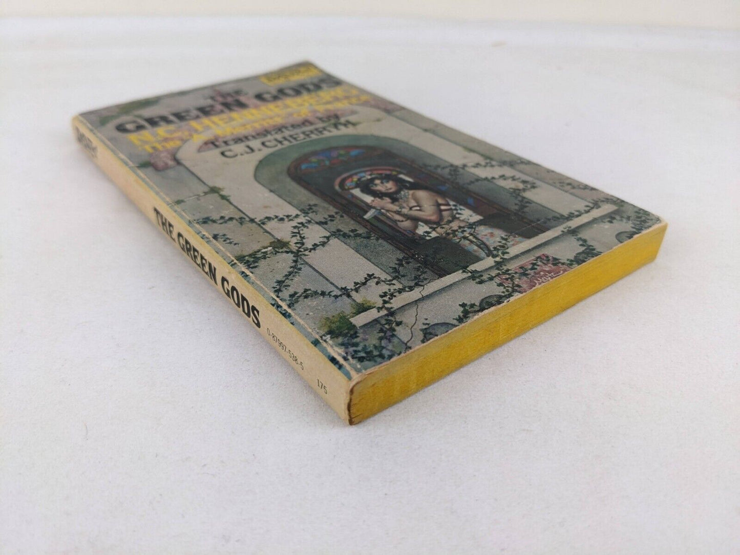 The green gods by N.C. Henneberg translated by C.J. Cherryh 1980 DAW SF