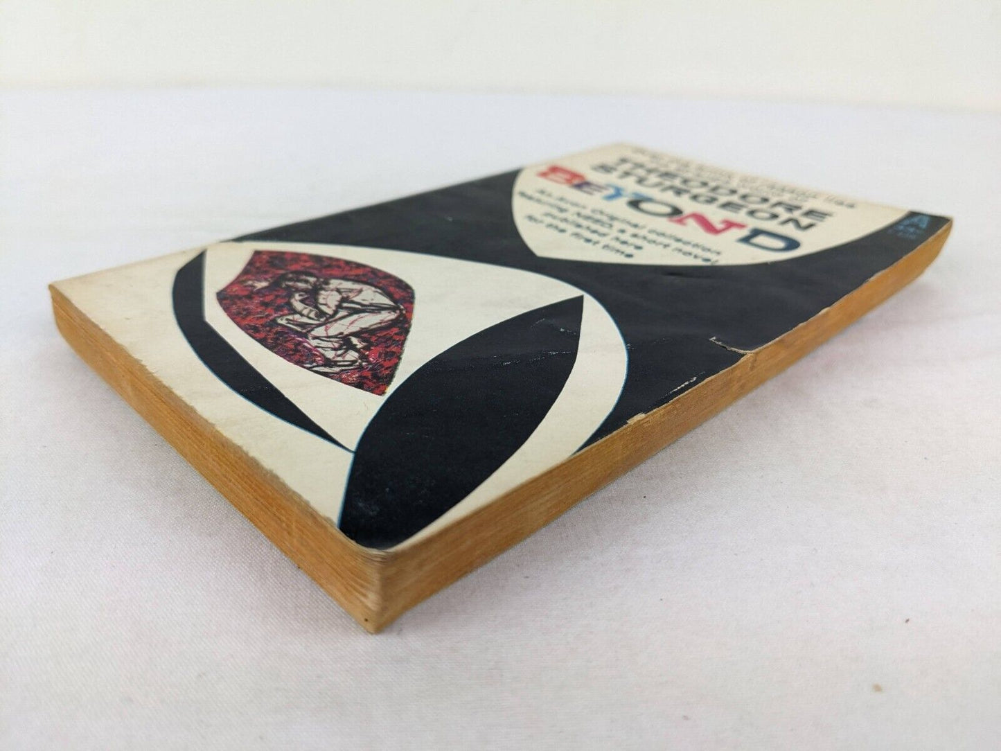 Beyond by Theodore Sturgeon 1960 Avon Books