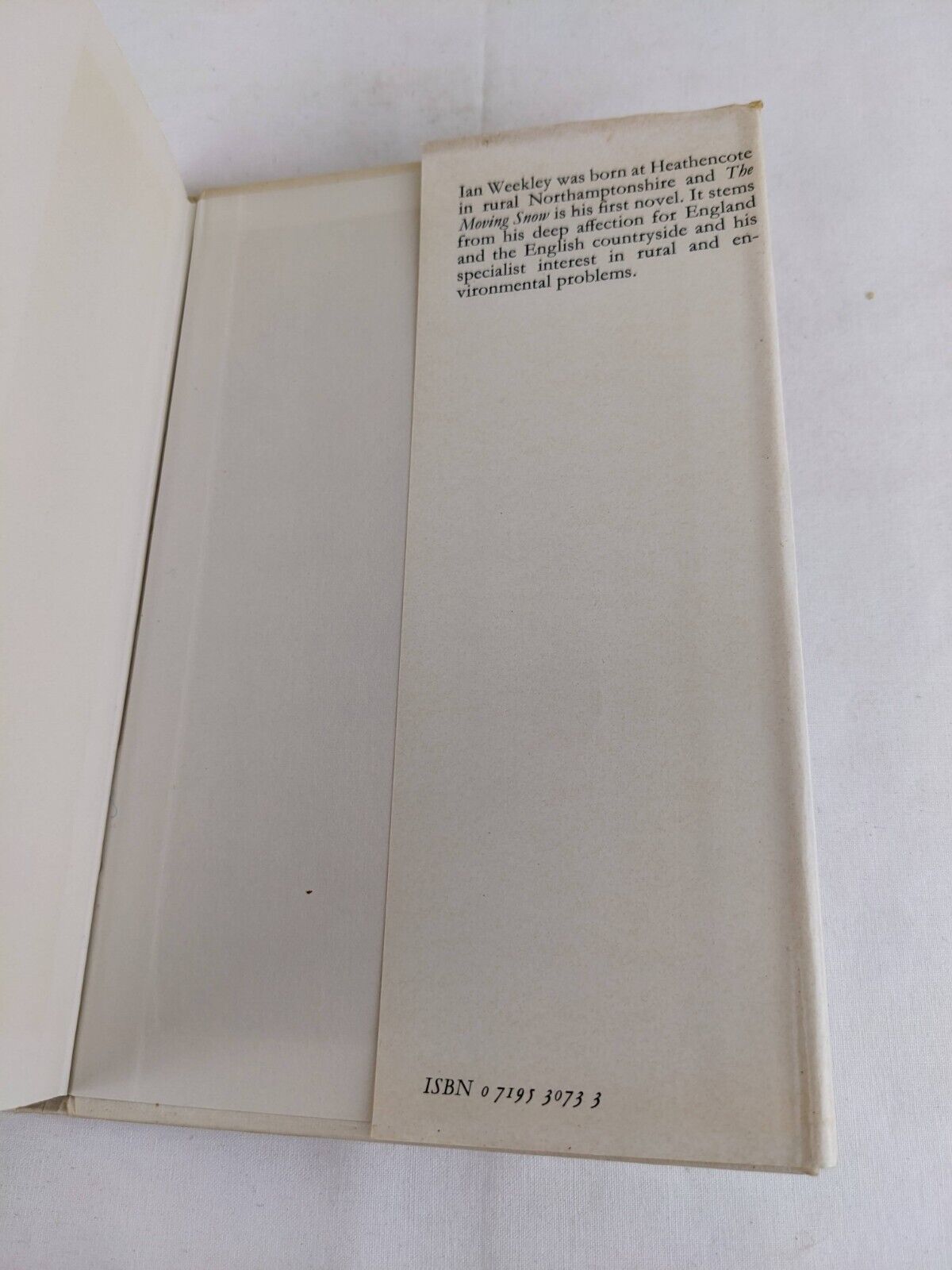 The moving snow by Ian Weekley 1974 Hardcover