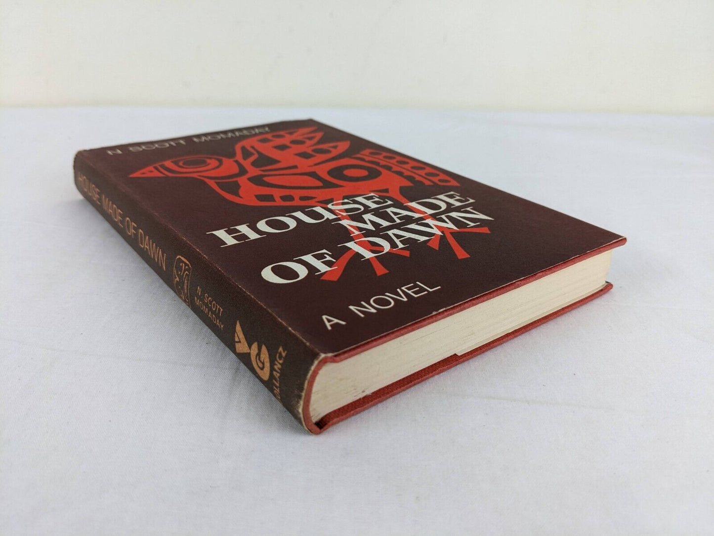 House made of Dawn by N. Scott Momaday 1969 Hardcover Gollancz Native American