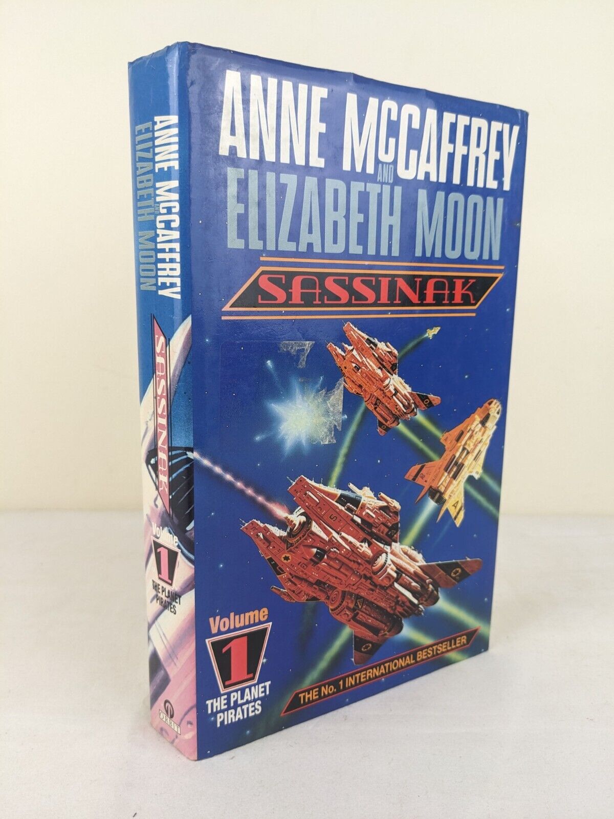 Sassinak by Anne McCaffrey & Elizabeth Moon 1991 hardcover - Planet Pirates