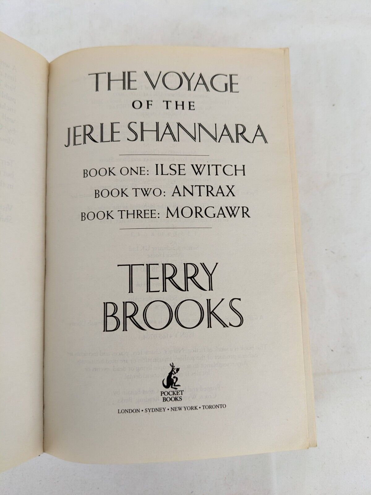 Voyage of the Jerle Shannara Trilogy by Terry Brooks three volumes in one 2004