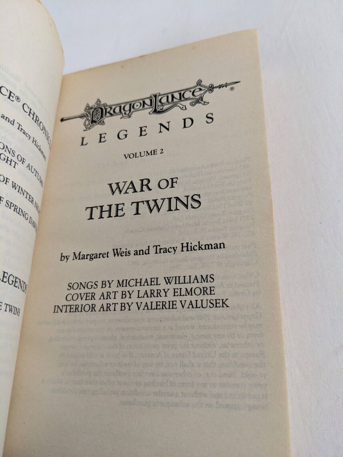 Dragonlance Twins: War of the twins by Margaret Weis & Tracy Hickman 1986