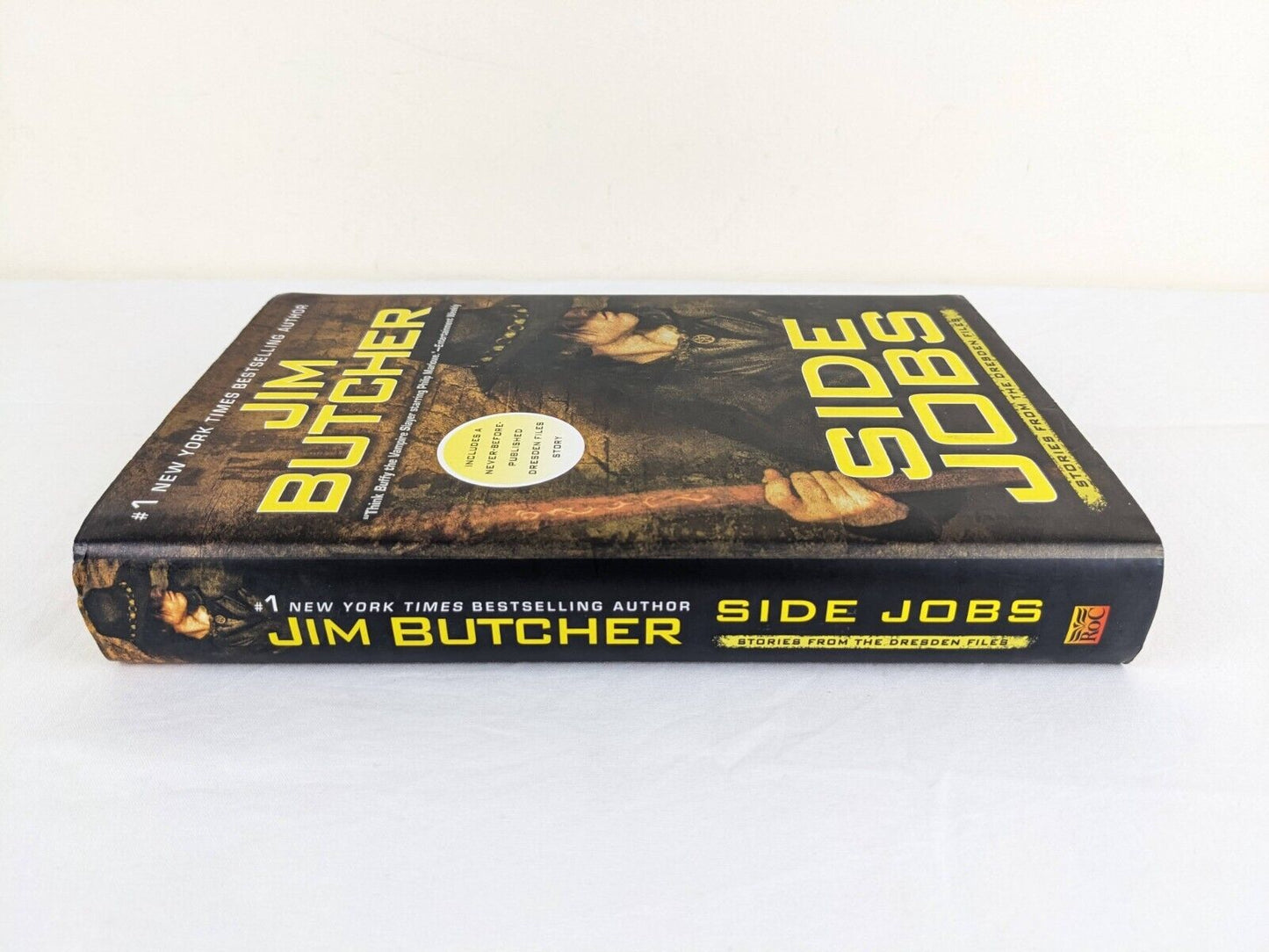 Side jobs by Jim Butcher 2010 Hardcover First edition - Dresden