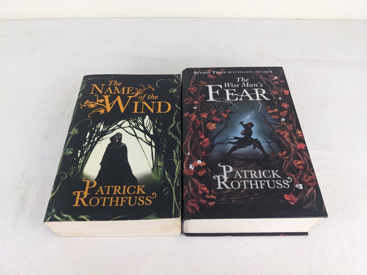 The Kingkiller Chronicle by Patrick Rothfuss - Name of the wind, Wise Man's Fear