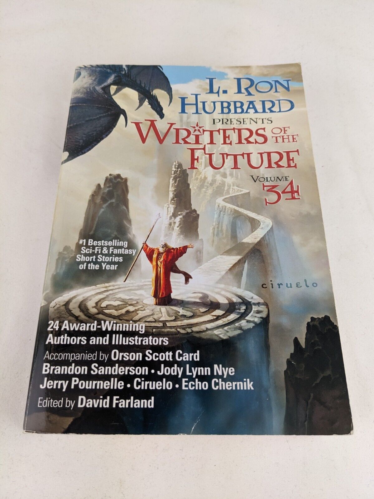 L. Ron Hubbard Presents Writers of the Future 34 edited by David Farland 2018