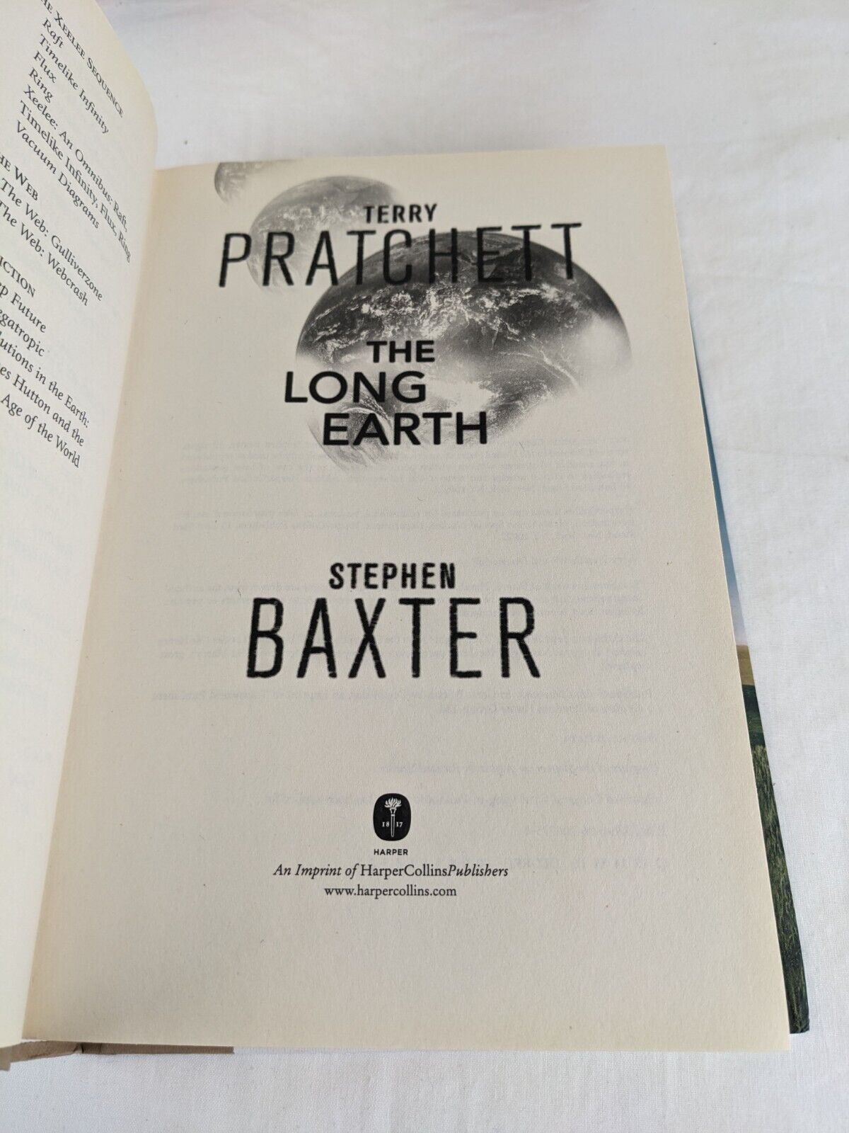 Long Earth & Long War - Terry Pratchett Stephen Baxter 2012 Hardcover First Ed.