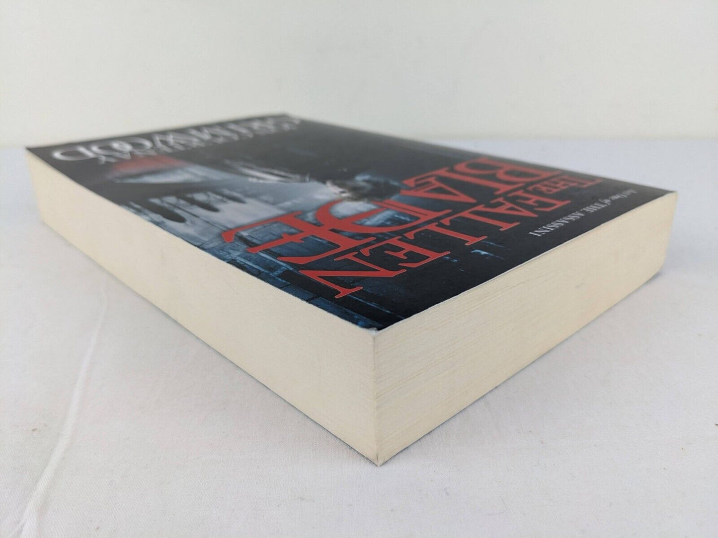 The fallen blade by Jon Courtenay Grimwood 2011 The assassini