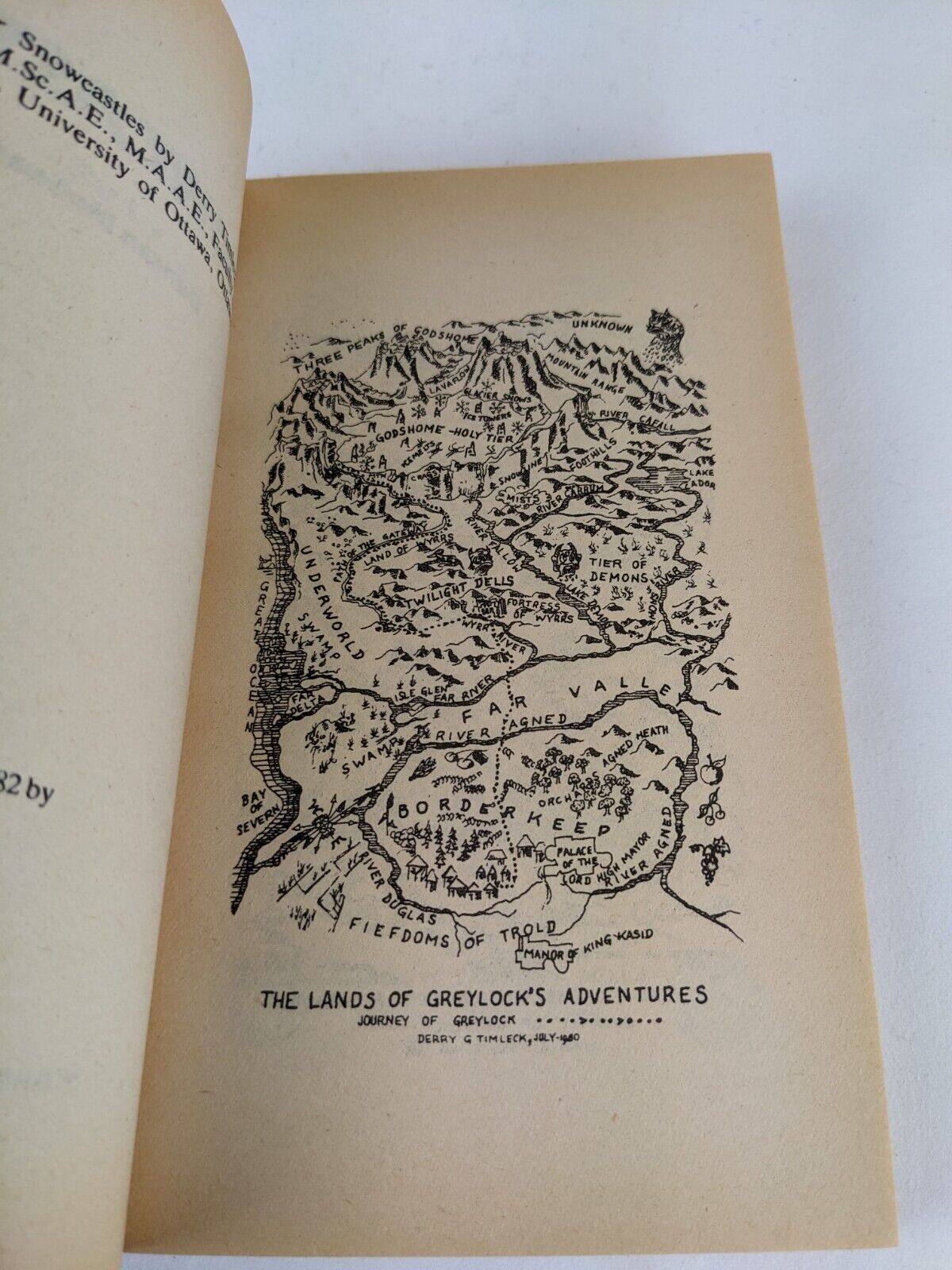 Snowcastles by Duncan McGeary 1983 Sword and Sorcery