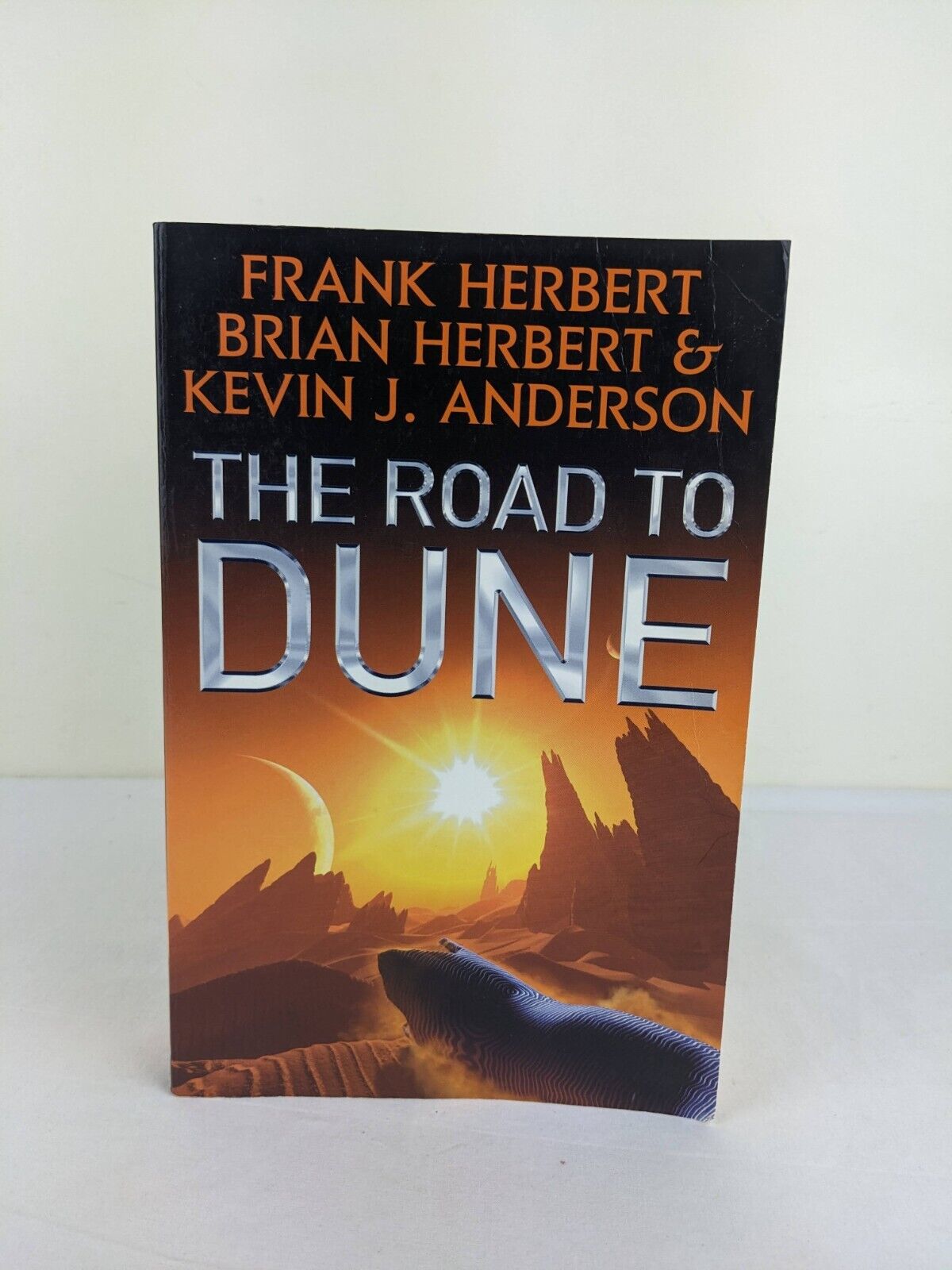 The road to Dune by Frank Herbert, Brian Herbert, Kevin Anderson 2005