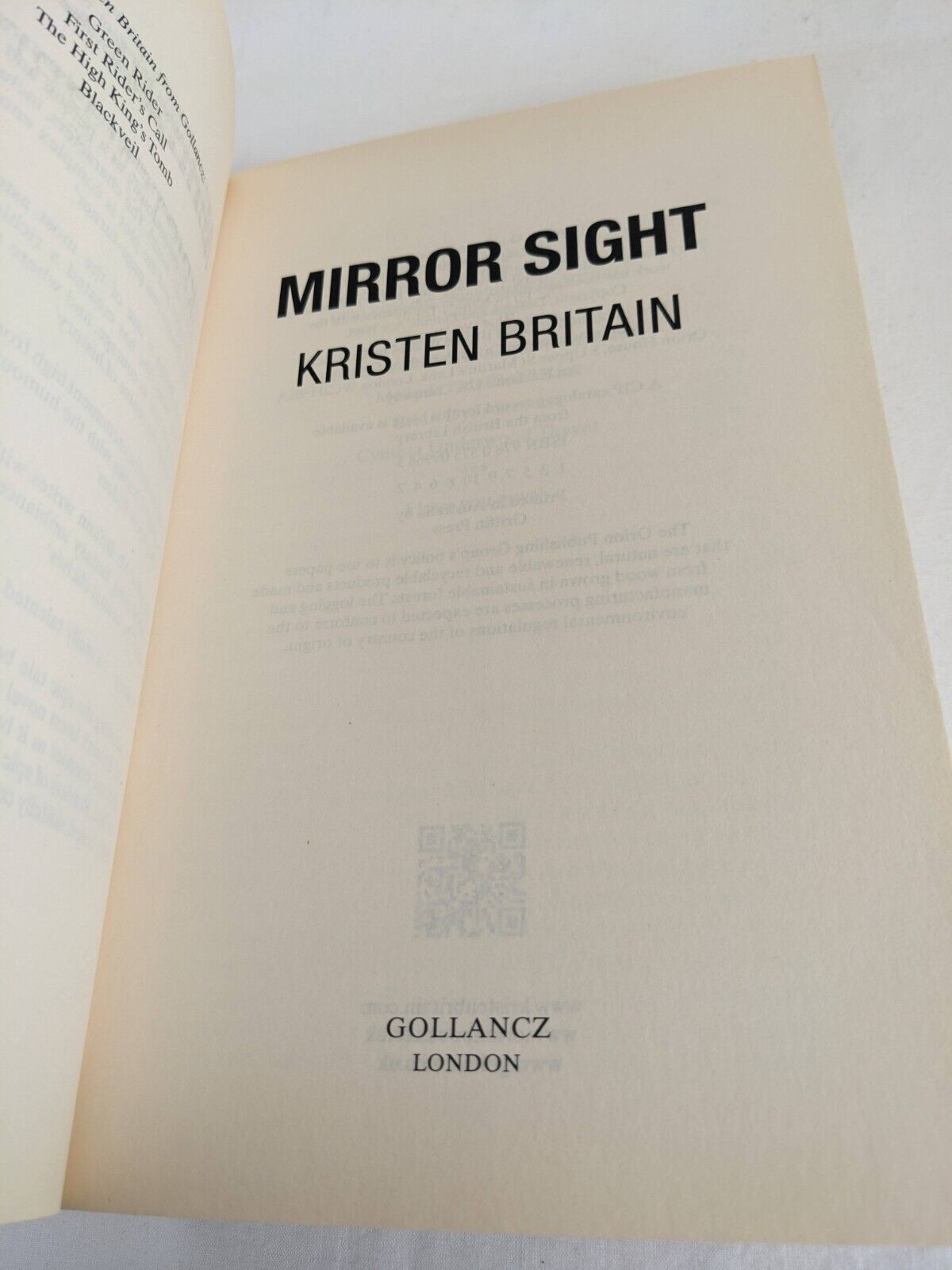 Mirror sight by Kristen Britain 2014 Green Rider