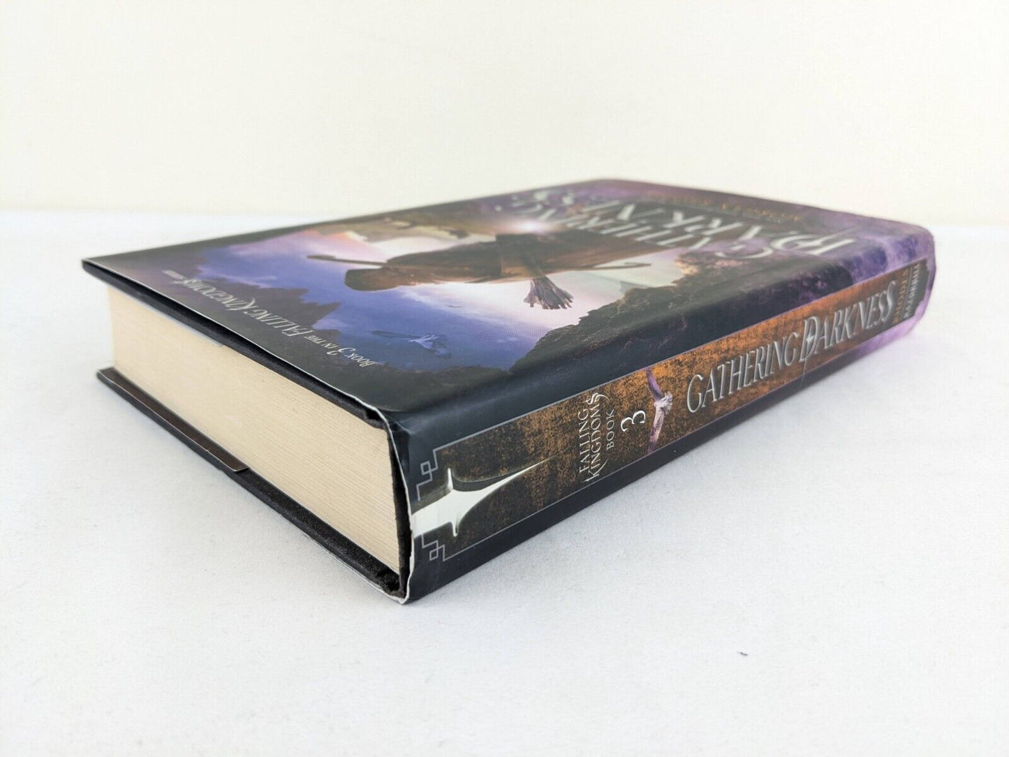 Gathering Darkness by Morgan Rhodes 2014 Hardcover Falling Kingdoms