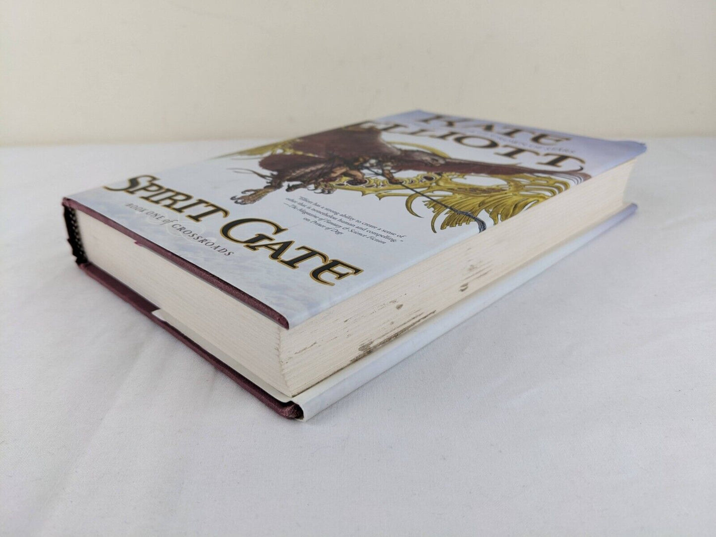 Spirit gate by Kate Elliott 2006 First Edition Hardcover - Crossroads