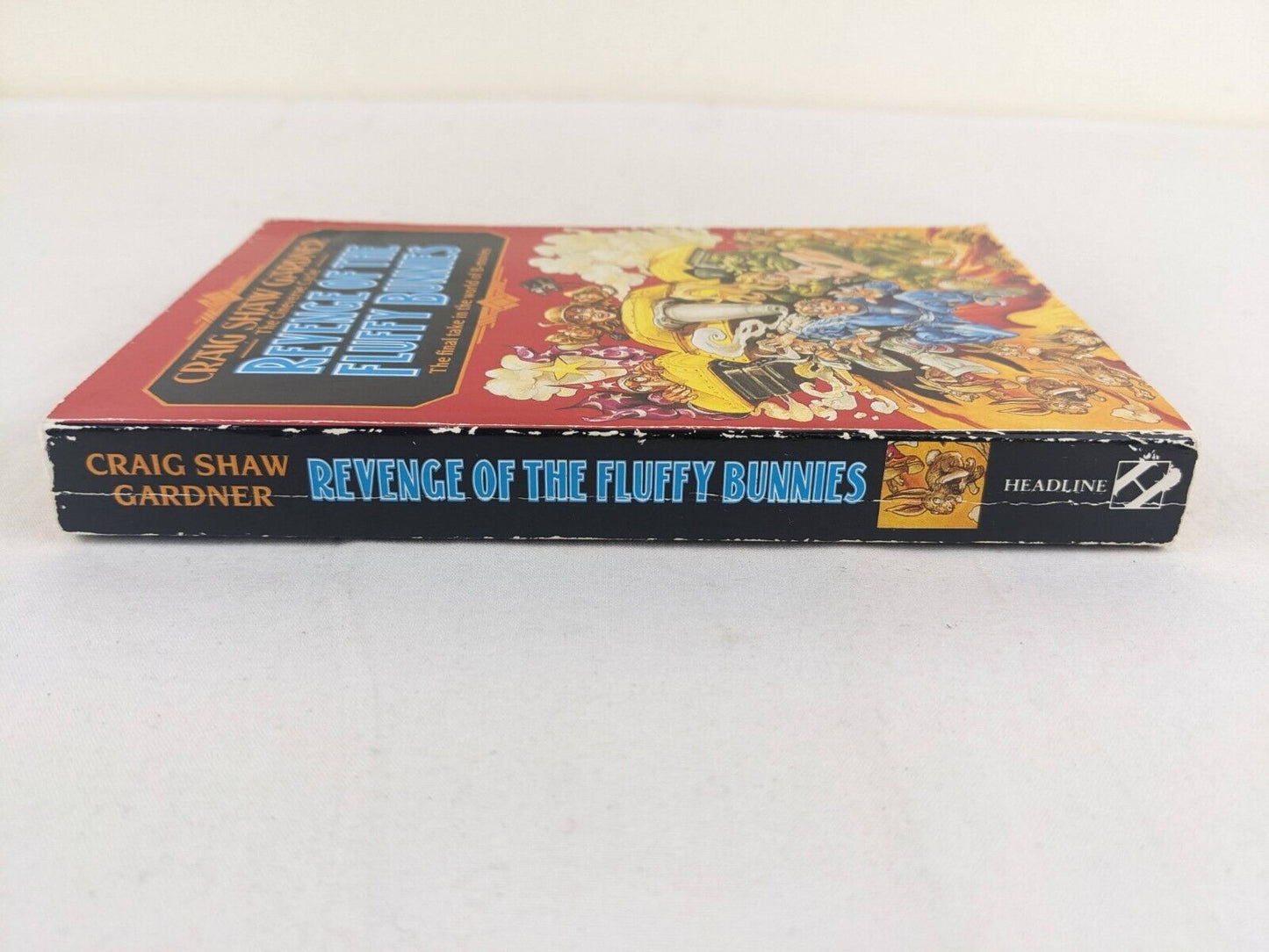 Revenge of the fluffy bunnies by Craig Shaw Gardner 1990 Cineverse Cycle