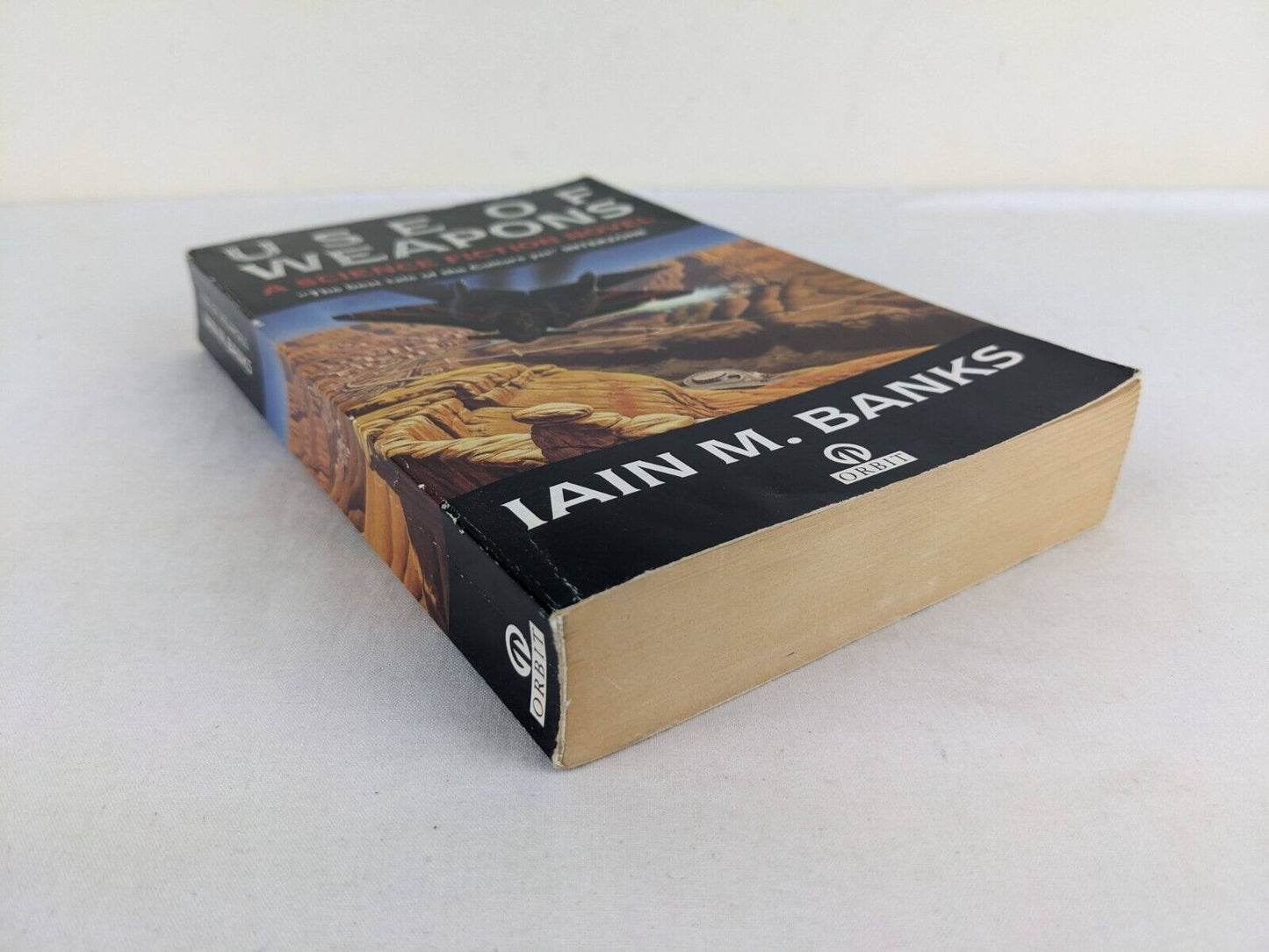 Use of weapons by Iain M. Banks 1992 Culture series