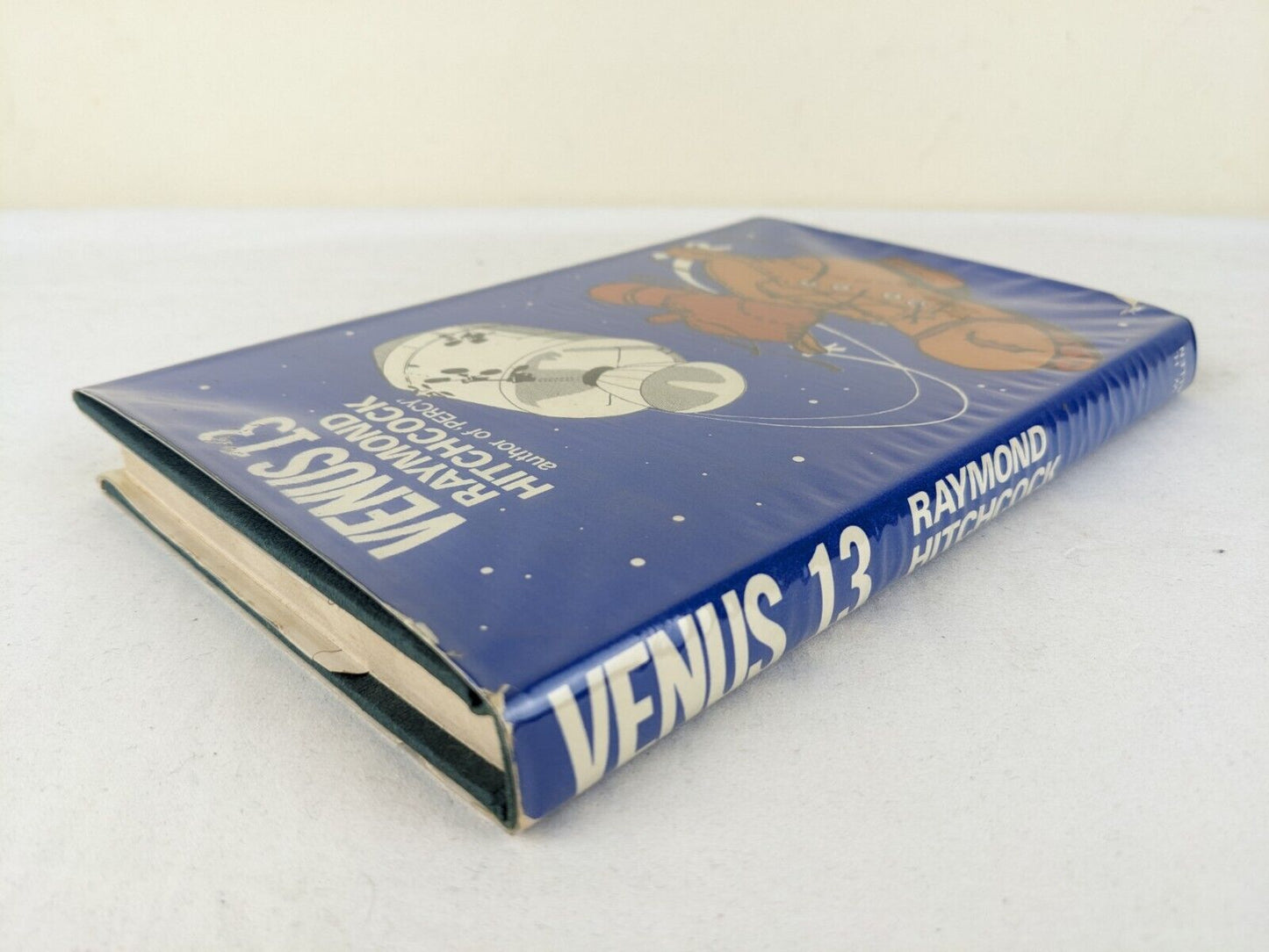 Venus 13 By Raymond Hitchcock Hardcover 1972 UK First Edition