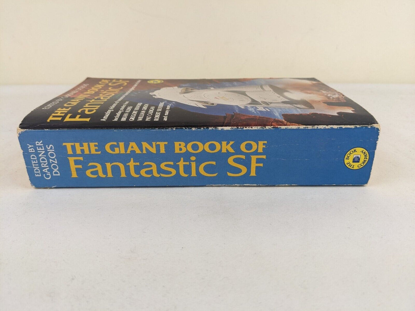 The giant book of fantastic SF edited by Gardner Dozois 1995