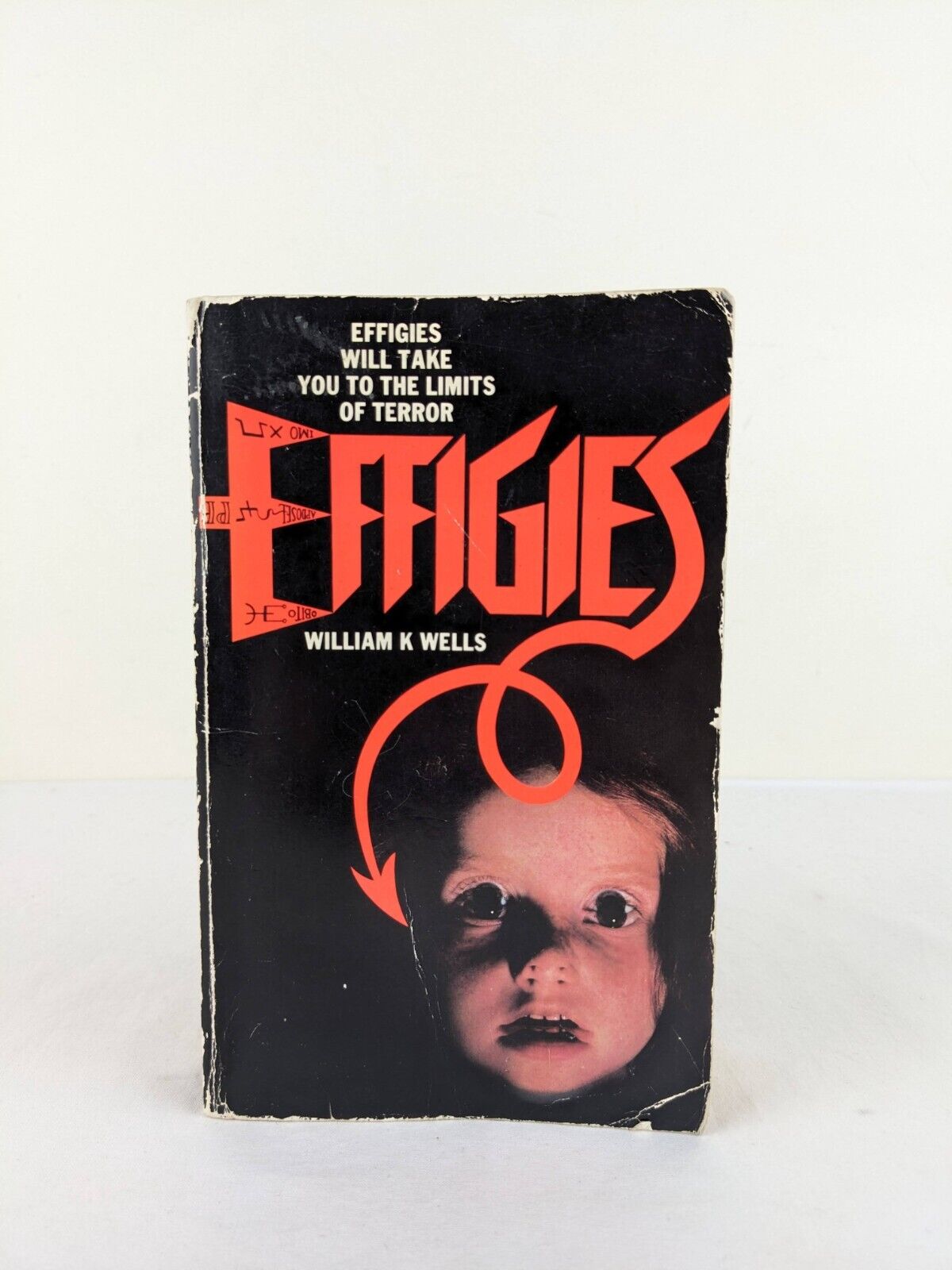 Effigies by William K Wells 1980 Horror