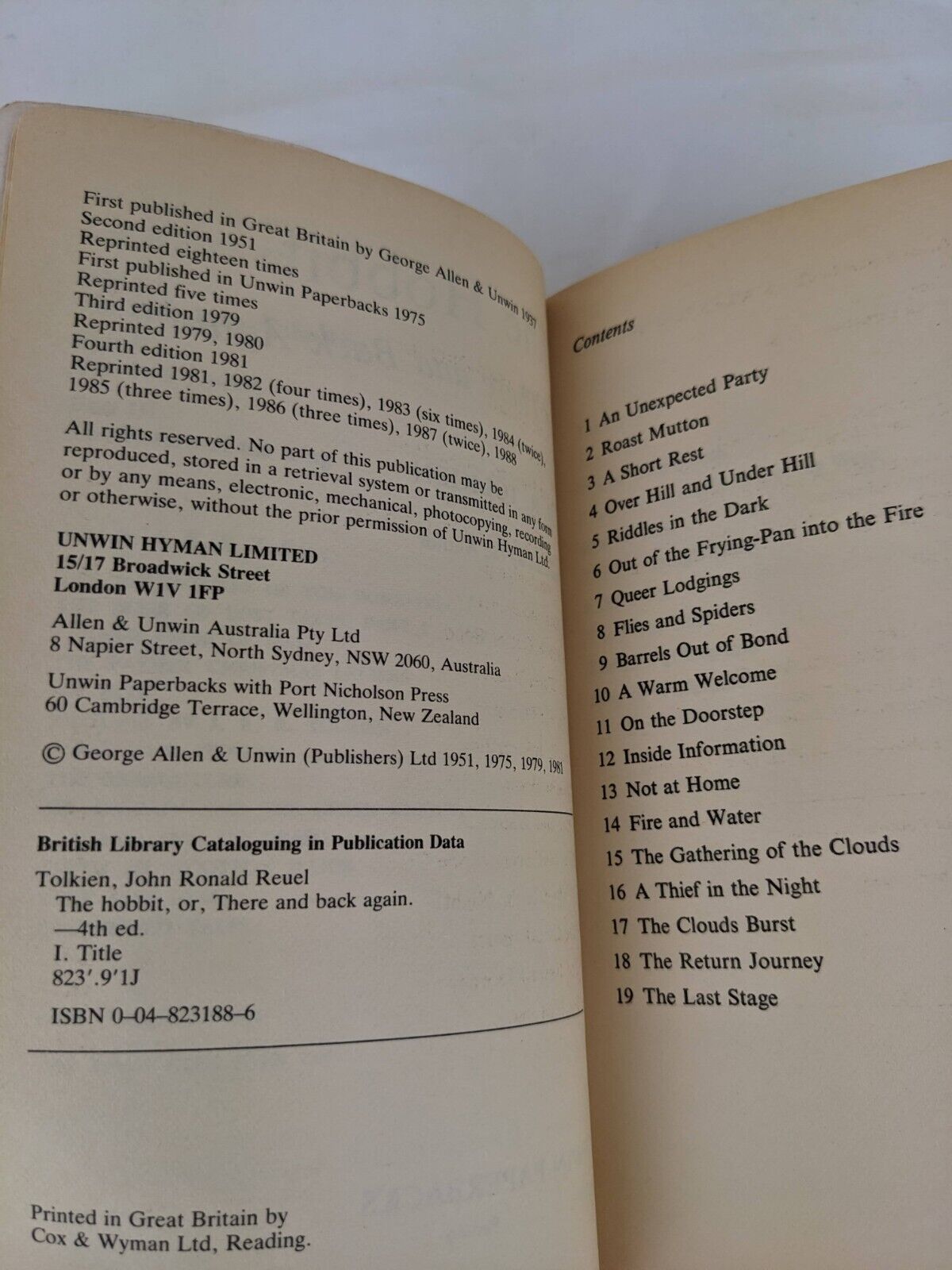 The Hobbit by Tolkien 1988 Unwin paperback