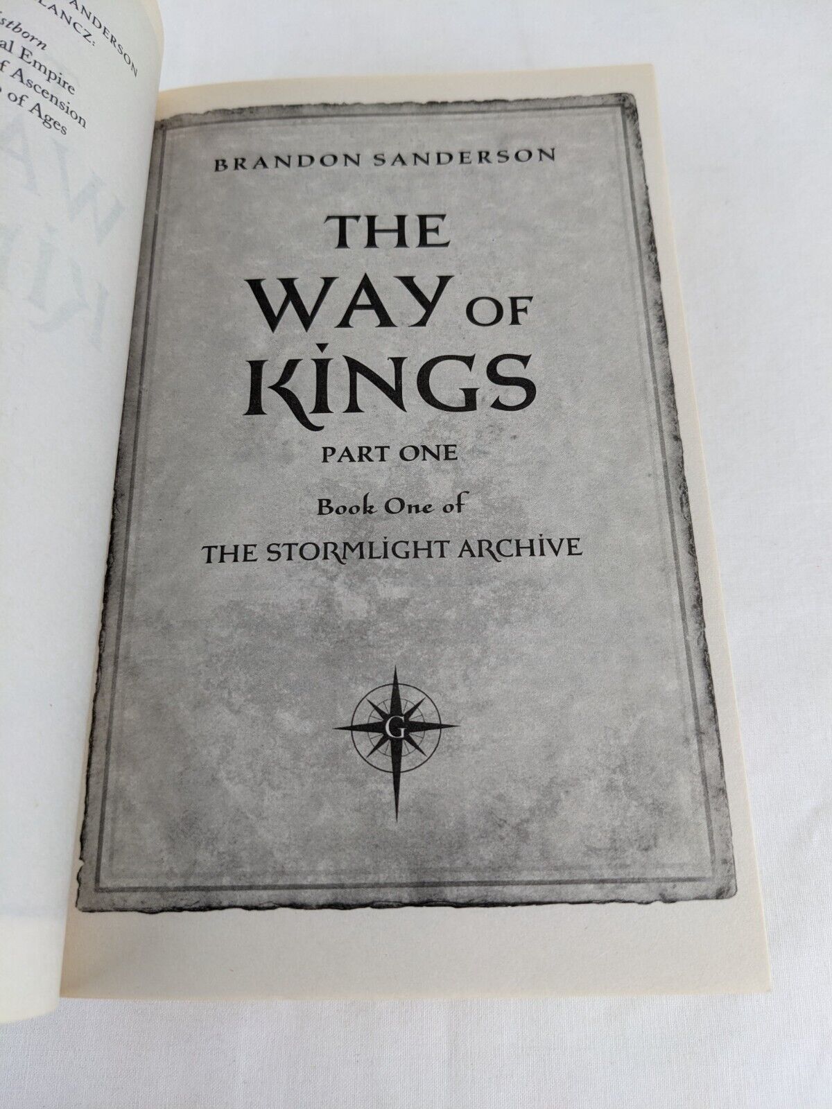 The way of the kings part one by Brandon Sanderson 2010 - Stormlight archive