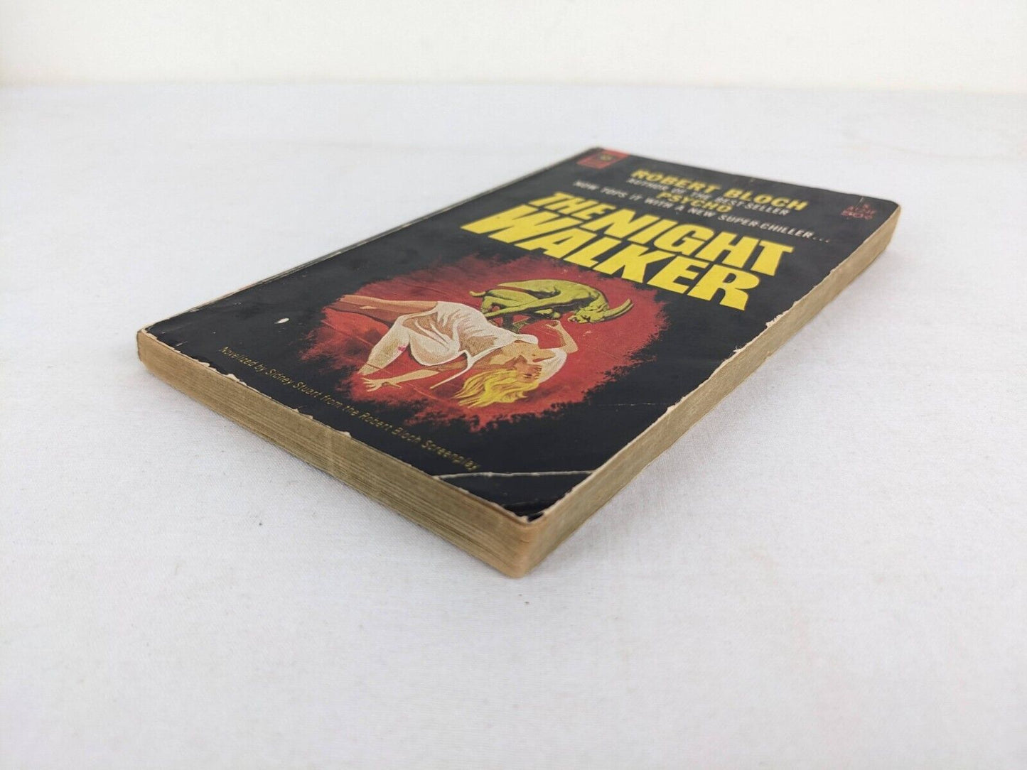 The night walker by Robert Bloch 1964 First Printing