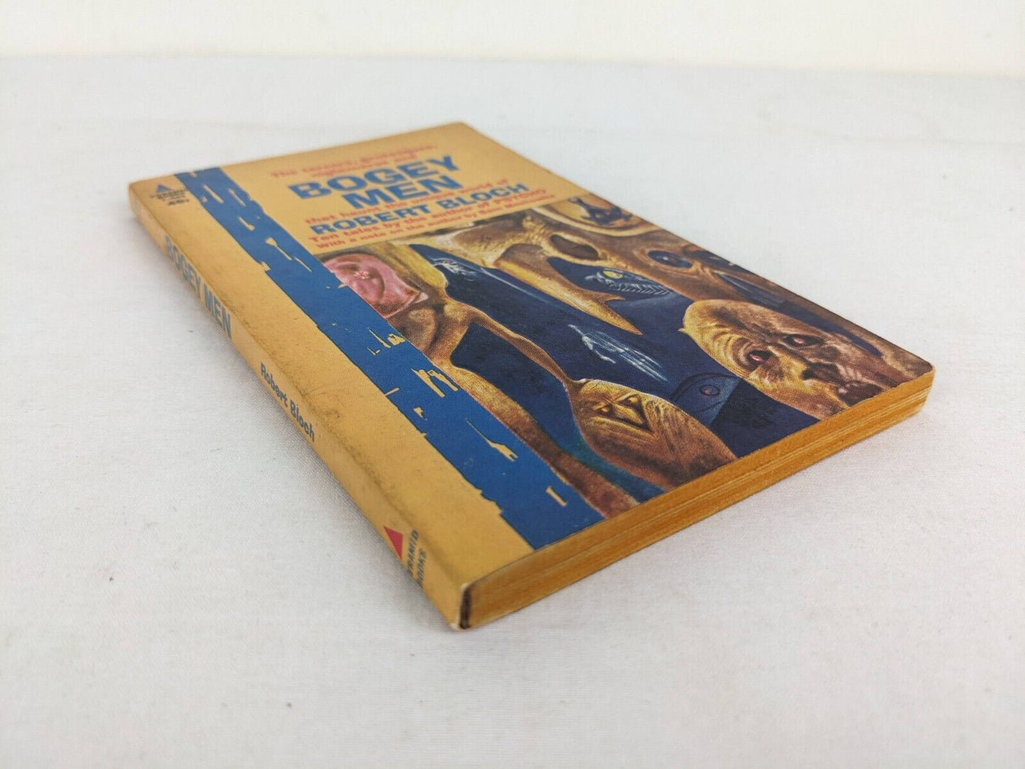 Bogey Men by Robert Bloch 1963 First Printing Pyramid Books