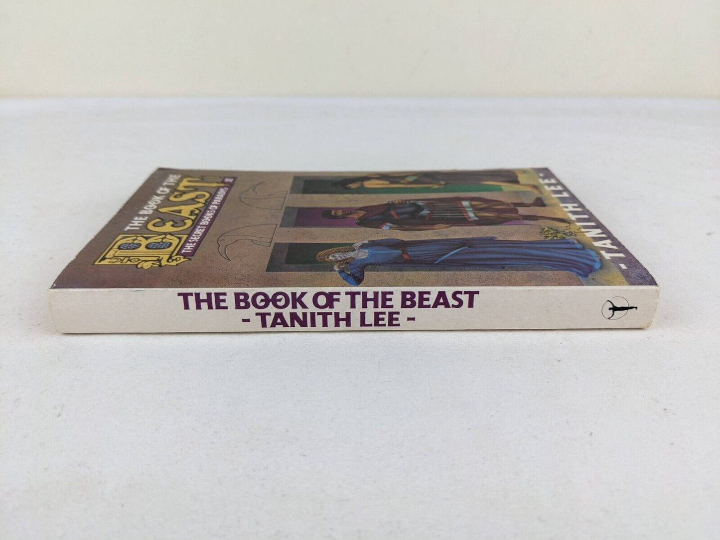 The book of the beast by Tanith Lee 1989 Secret books of Paradys