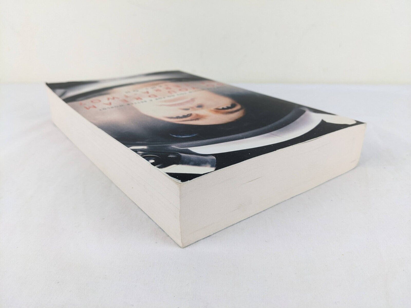 Do you dream of Terra-two? by Temi Oh 2019