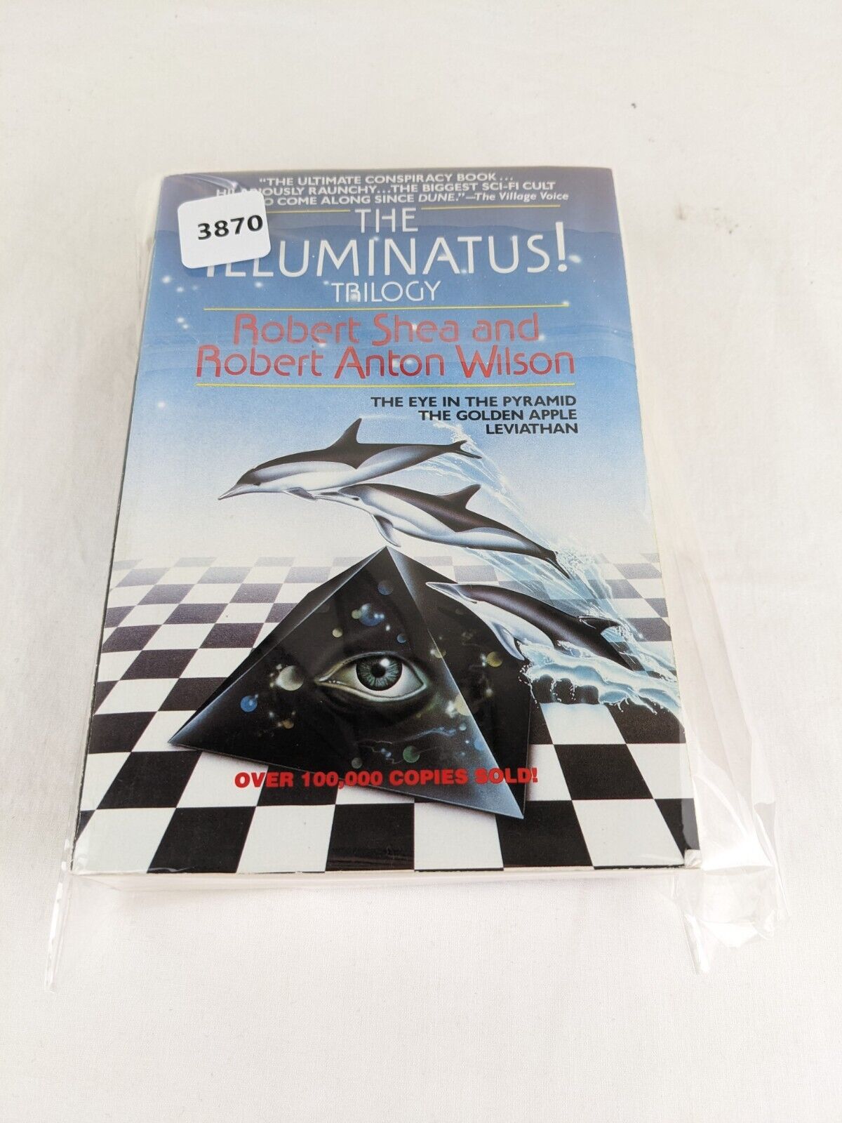 illuminatus! trilogy by Robert Shea & Robert Anton Wilson 1988 Eye, Apple Leviat